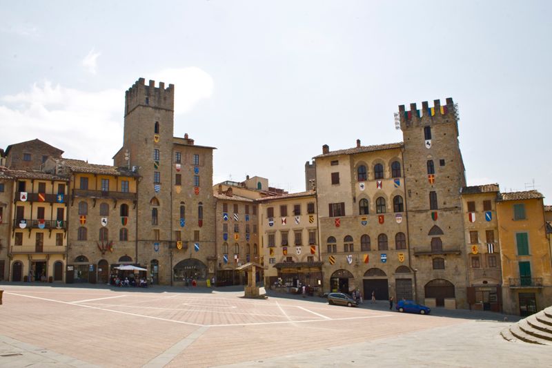 Arezzo - Wikipedie