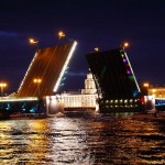 Los puentes en San Petersburgo
