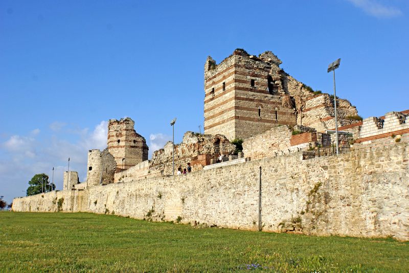 Las Murallas de Constantinopla, Estambul