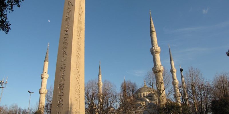 Obelisco de Teodosio, Estambul