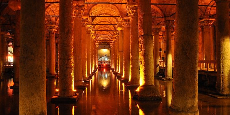 Palacio Sumergido o Cisterna Basílica, Estambul